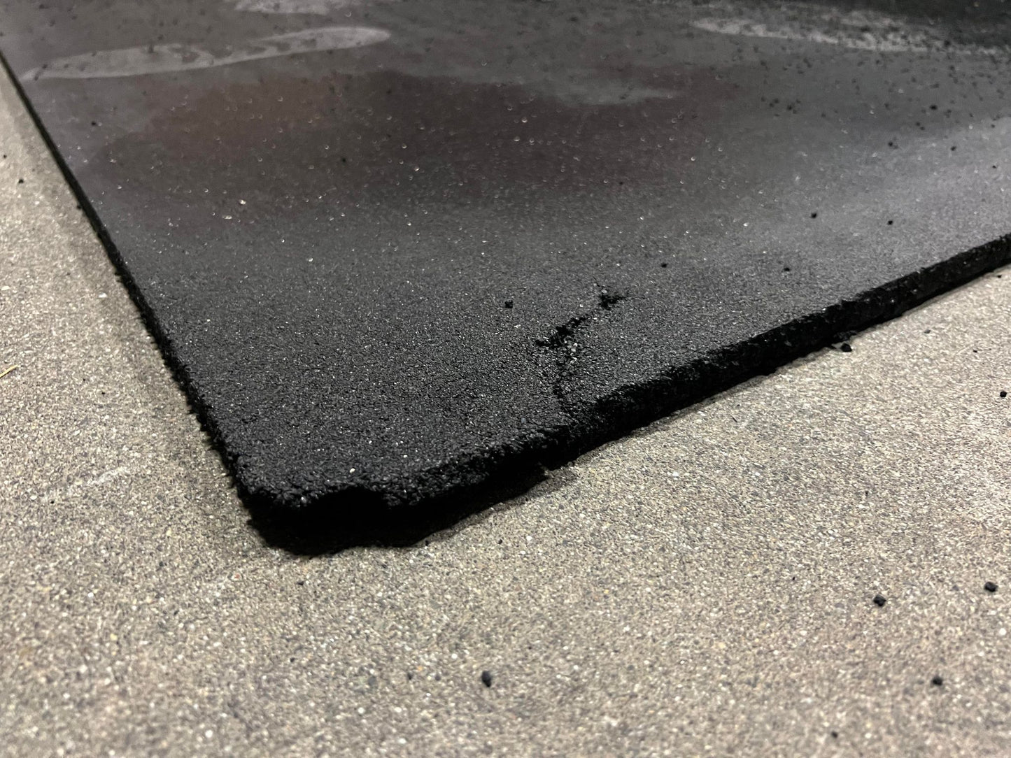 Second-Grade Stall Mats (4'x6', 5'x7') - SummitRubber