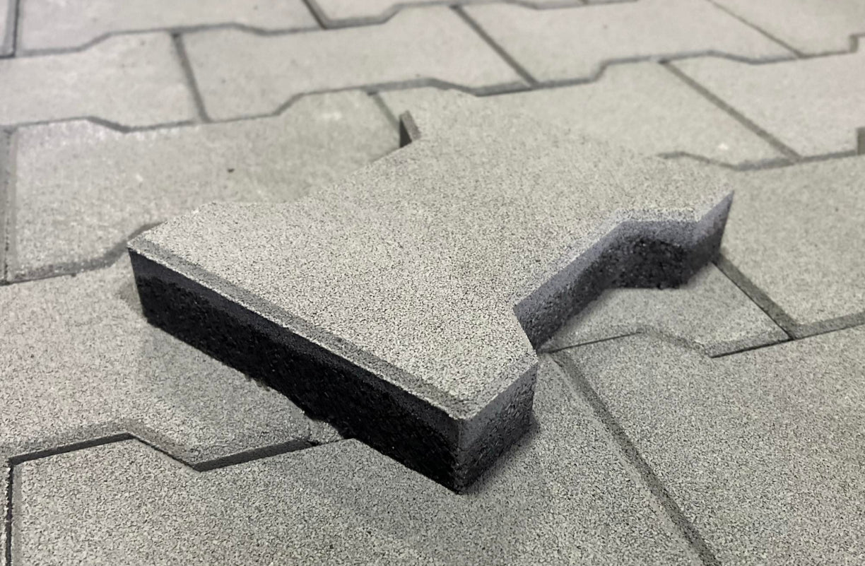 Dog-bone Rubber Horse Pavers - SummitRubber