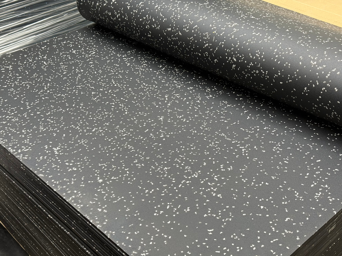 FLASH SALE - NWR Stamina Gym Flooring - 8mm - Black, Blue - SummitRubber