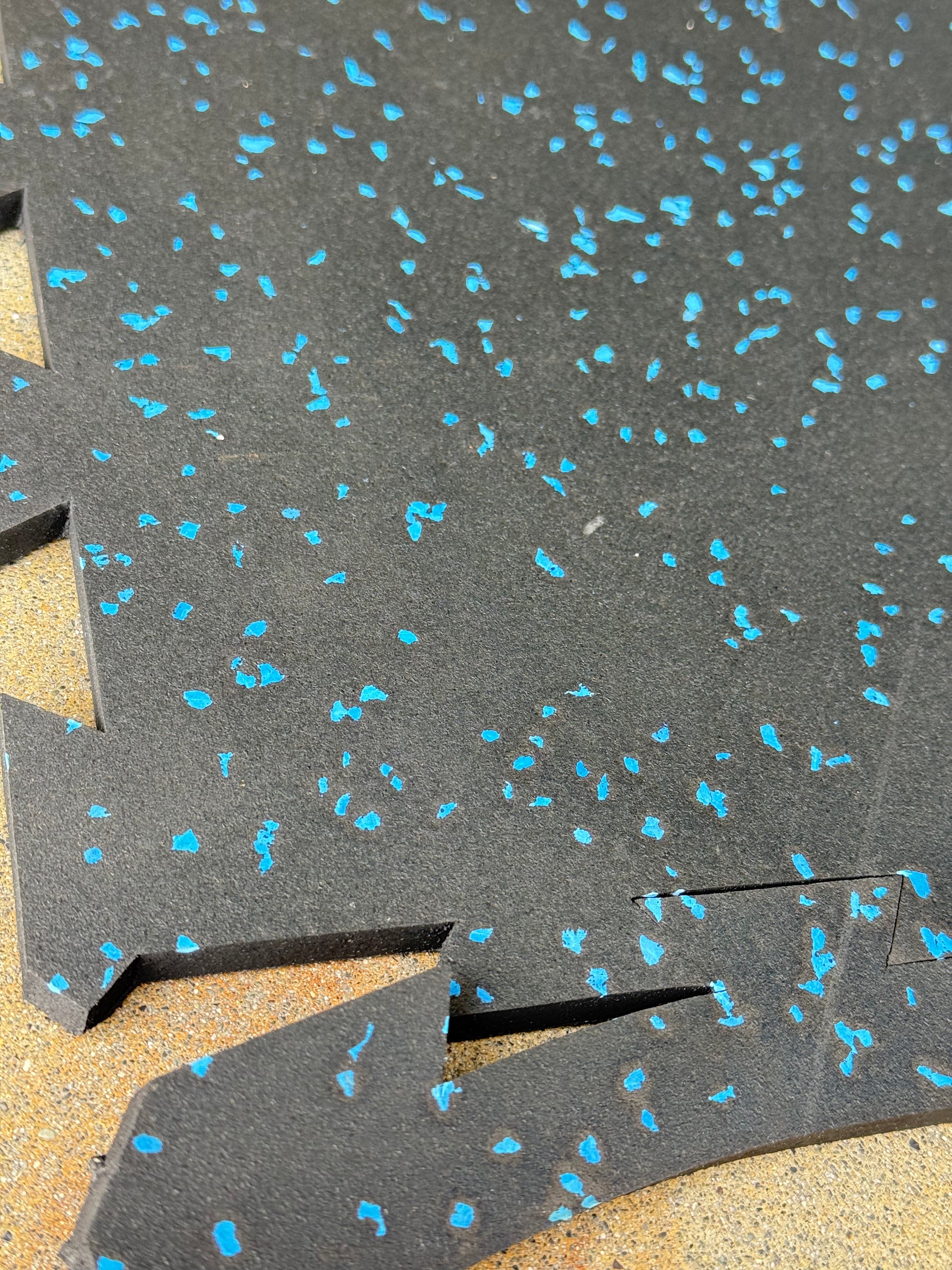 NWR Stamina Interlocking Gym Tile with Edges- 2' x 2' x 10mm - Blue Fleck - SummitRubber