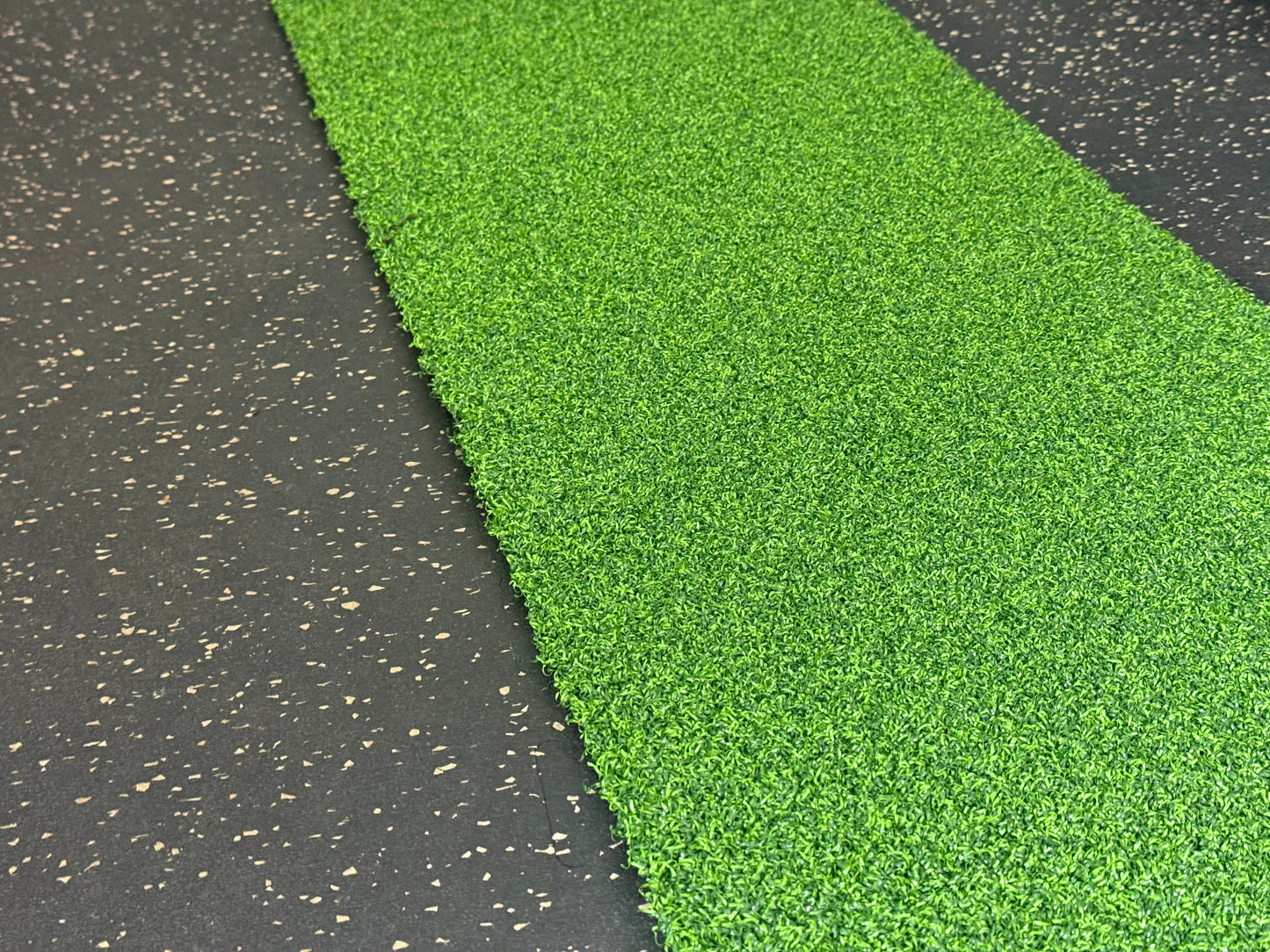 SR Elite Turf - 82" x Custom Length Roll - 15mm - $5.49/square foot