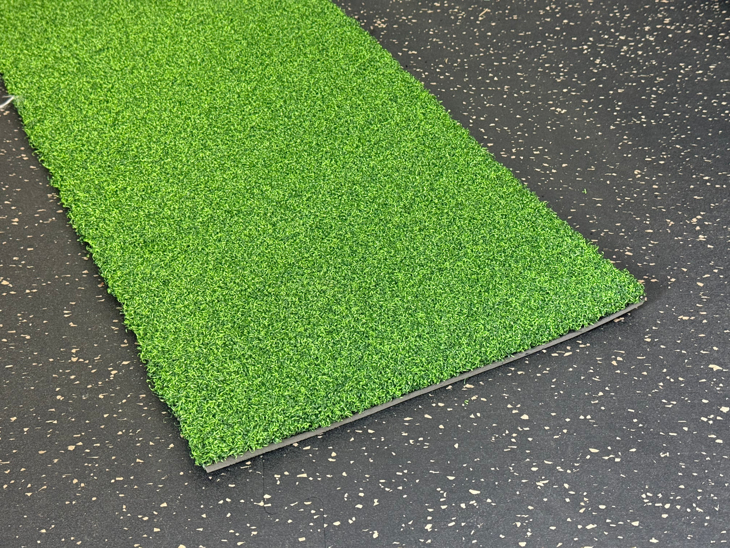 SR Elite Turf - 82" x Custom Length Roll - 15mm - $5.49/square foot