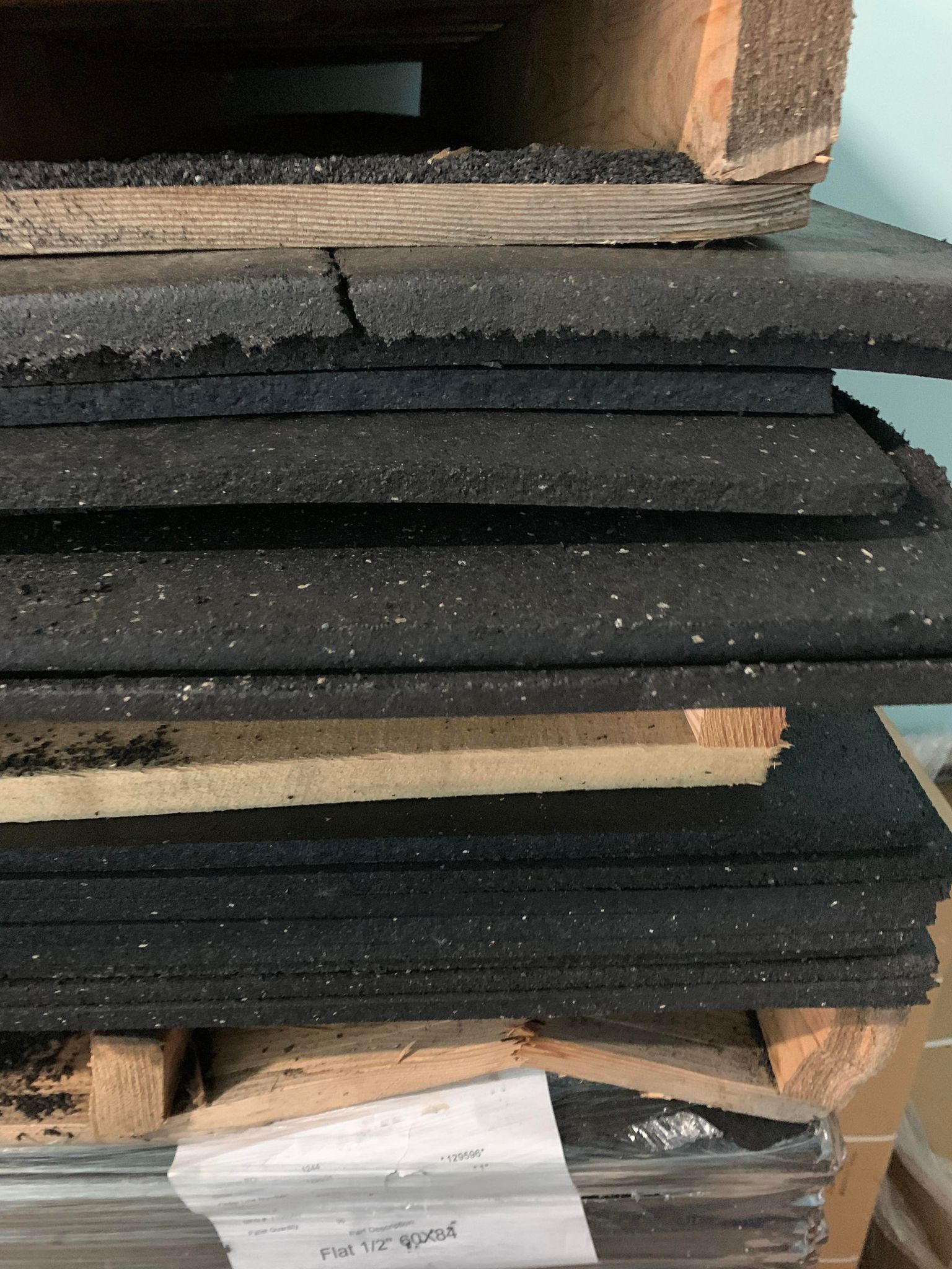 Second-Grade Stall Mats (4'x6', 5'x7') - SummitRubber